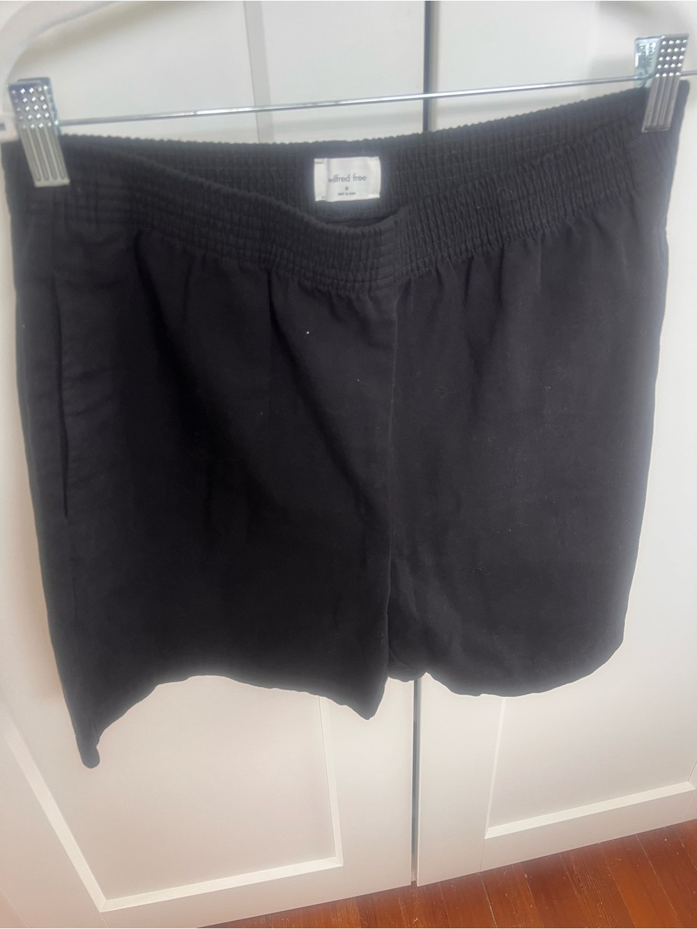 Wilfred Black Elastic-Waist Casual Shorts